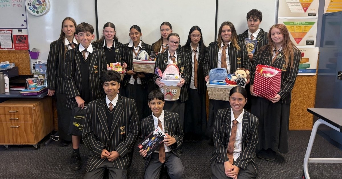 Hoạt động ngoại khóa tại Massey High School