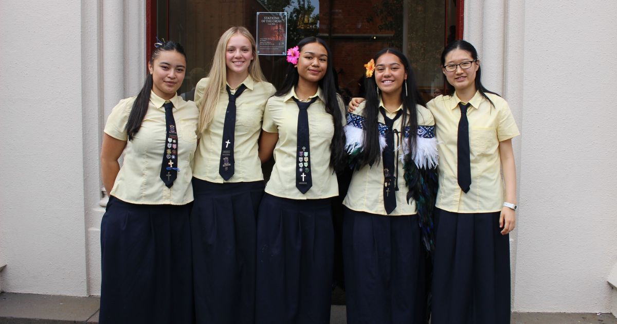 Học bổng trung học Marist College